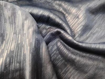 Subtle pattern One-side brush 